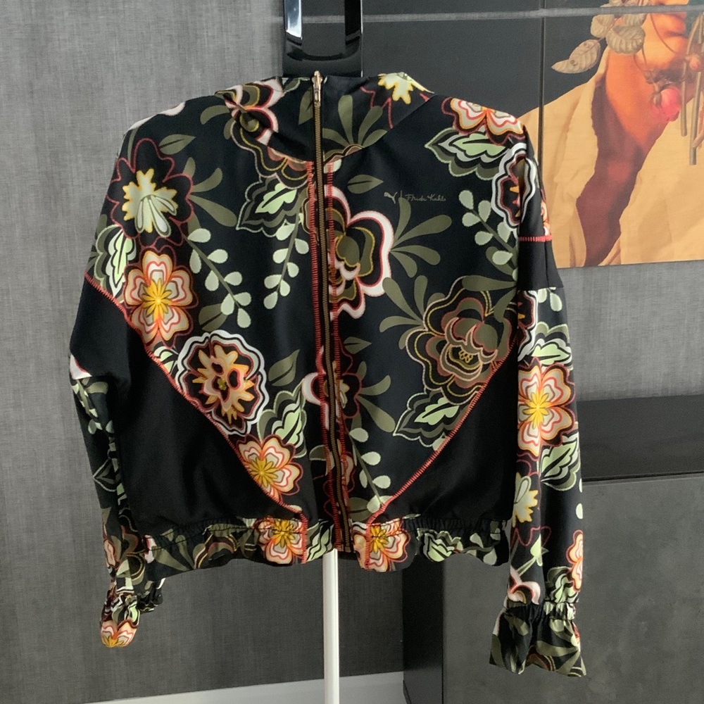 Puma Frida Kahlo Floral Black reversible Jacket M